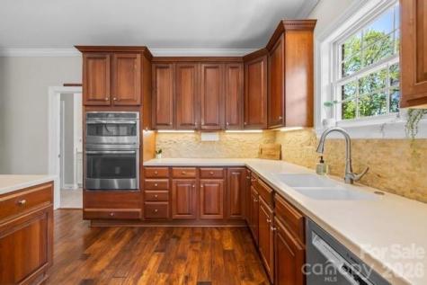 4292 Silver Eagle Court Denver NC 28037
