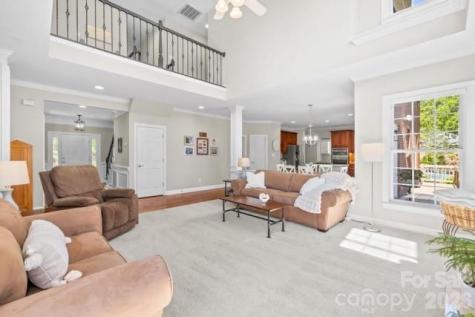 4292 Silver Eagle Court Denver NC 28037