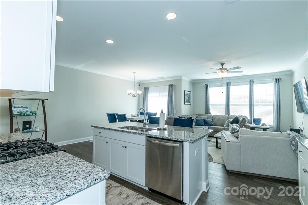 7049 Harris Bay Road Charlotte NC 28269