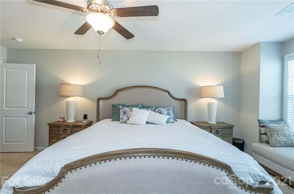 7049 Harris Bay Road Charlotte NC 28269