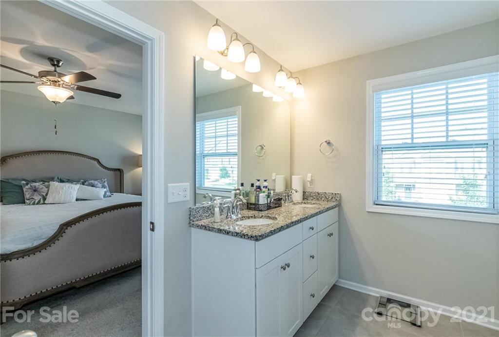 7049 Harris Bay Road Charlotte NC 28269