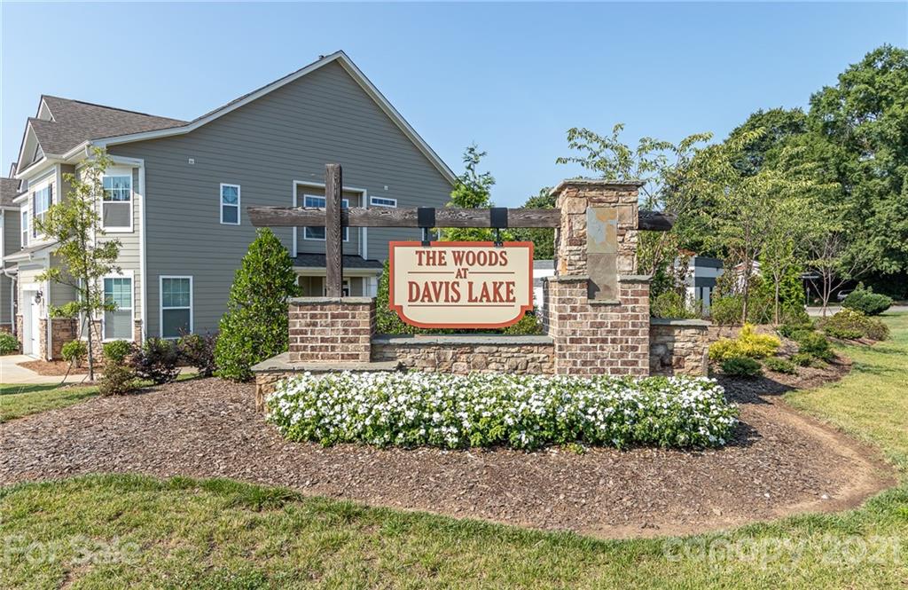 7049 Harris Bay Road Charlotte NC 28269