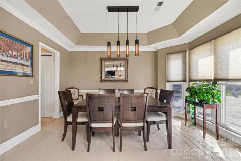 5010 Ardenwoods Drive Charlotte NC 28215