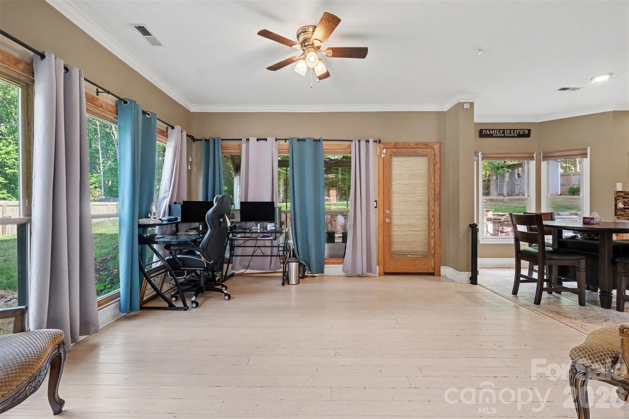 5010 Ardenwoods Drive Charlotte NC 28215