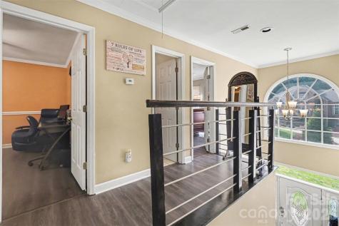 5010 Ardenwoods Drive Charlotte NC 28215