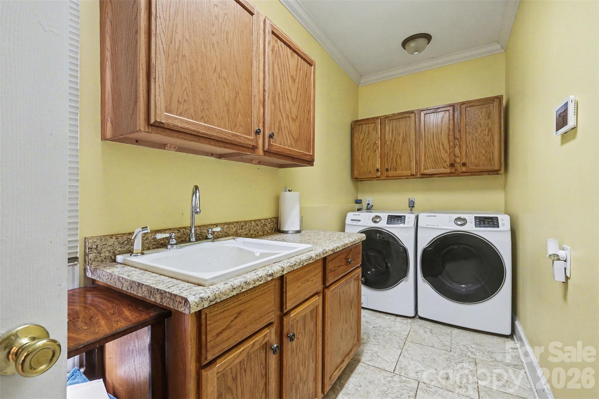 5010 Ardenwoods Drive Charlotte NC 28215