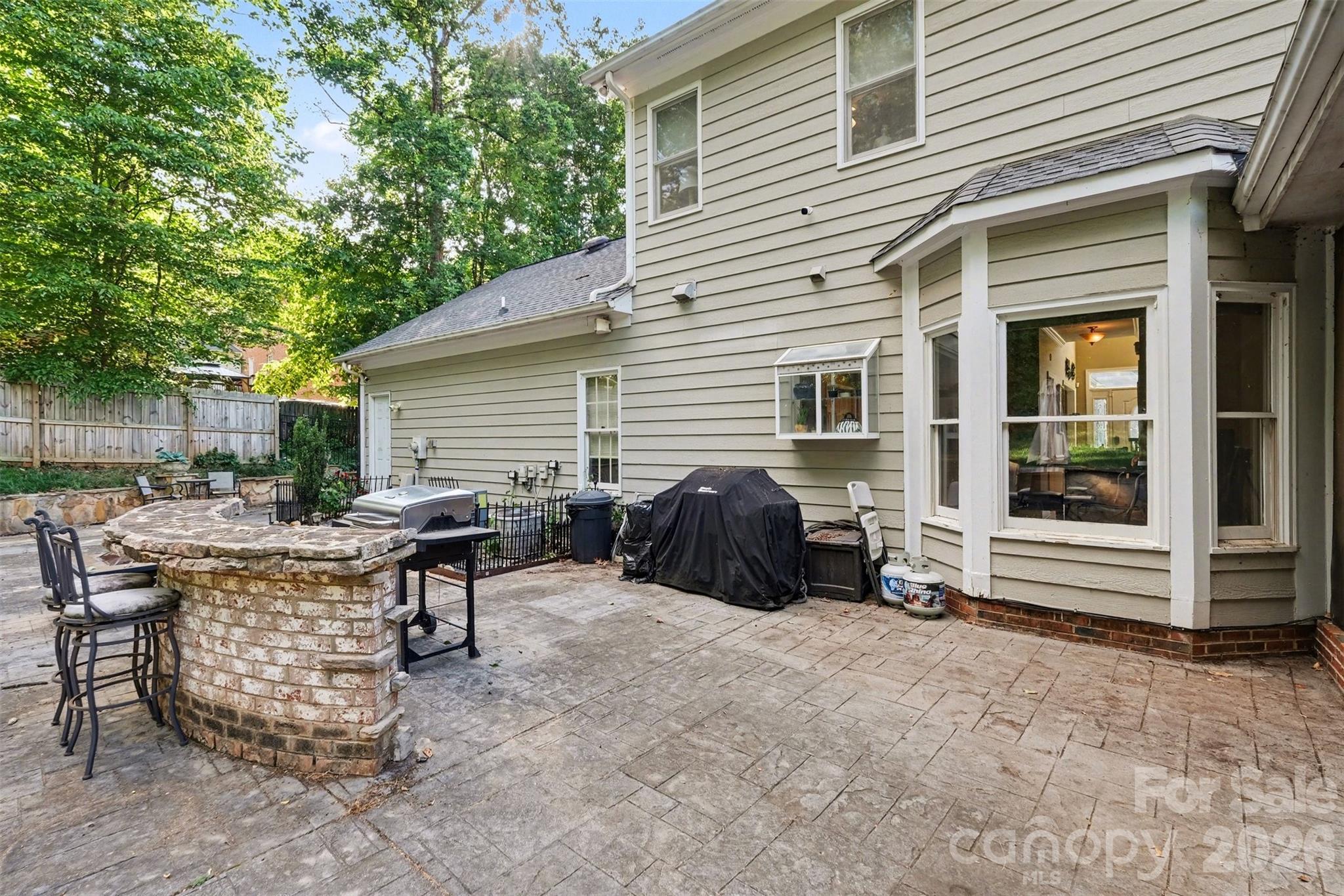5010 Ardenwoods Drive Charlotte NC 28215