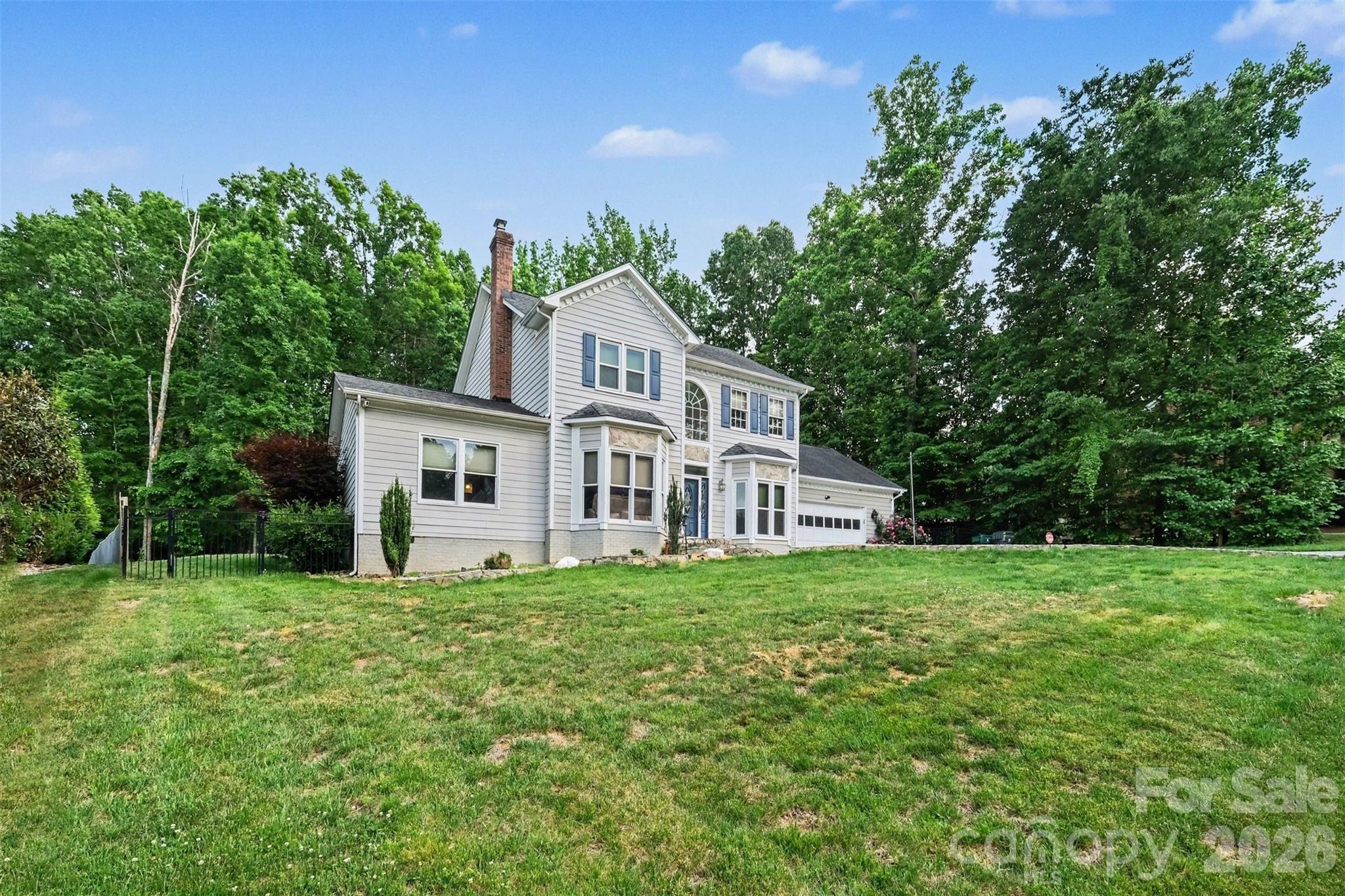 5010 Ardenwoods Drive Charlotte NC 28215