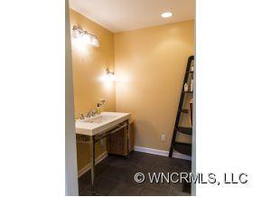 561 Old Toll Road Asheville NC 28804
