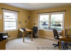 561 Old Toll Road Asheville NC 28804