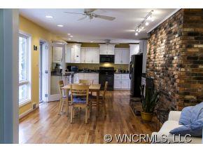 561 Old Toll Road Asheville NC 28804