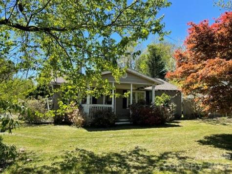 1610 Willow Road Hendersonville NC 28739