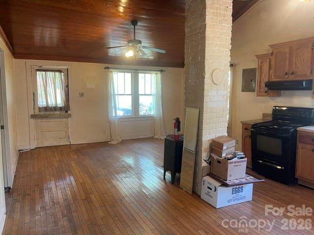 1610 Willow Road Hendersonville NC 28739