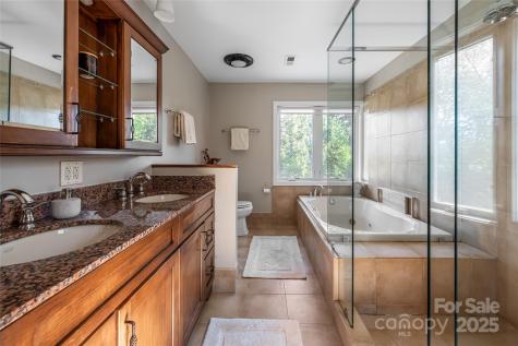 79 Horizon Hill Road Asheville NC 28804