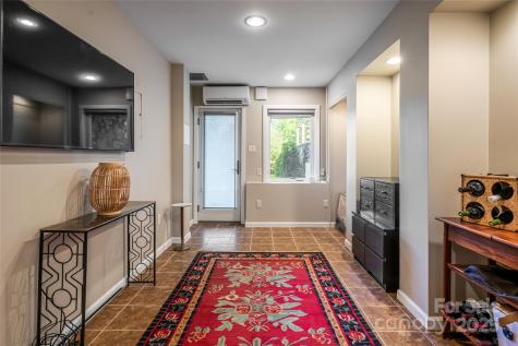 79 Horizon Hill Road Asheville NC 28804