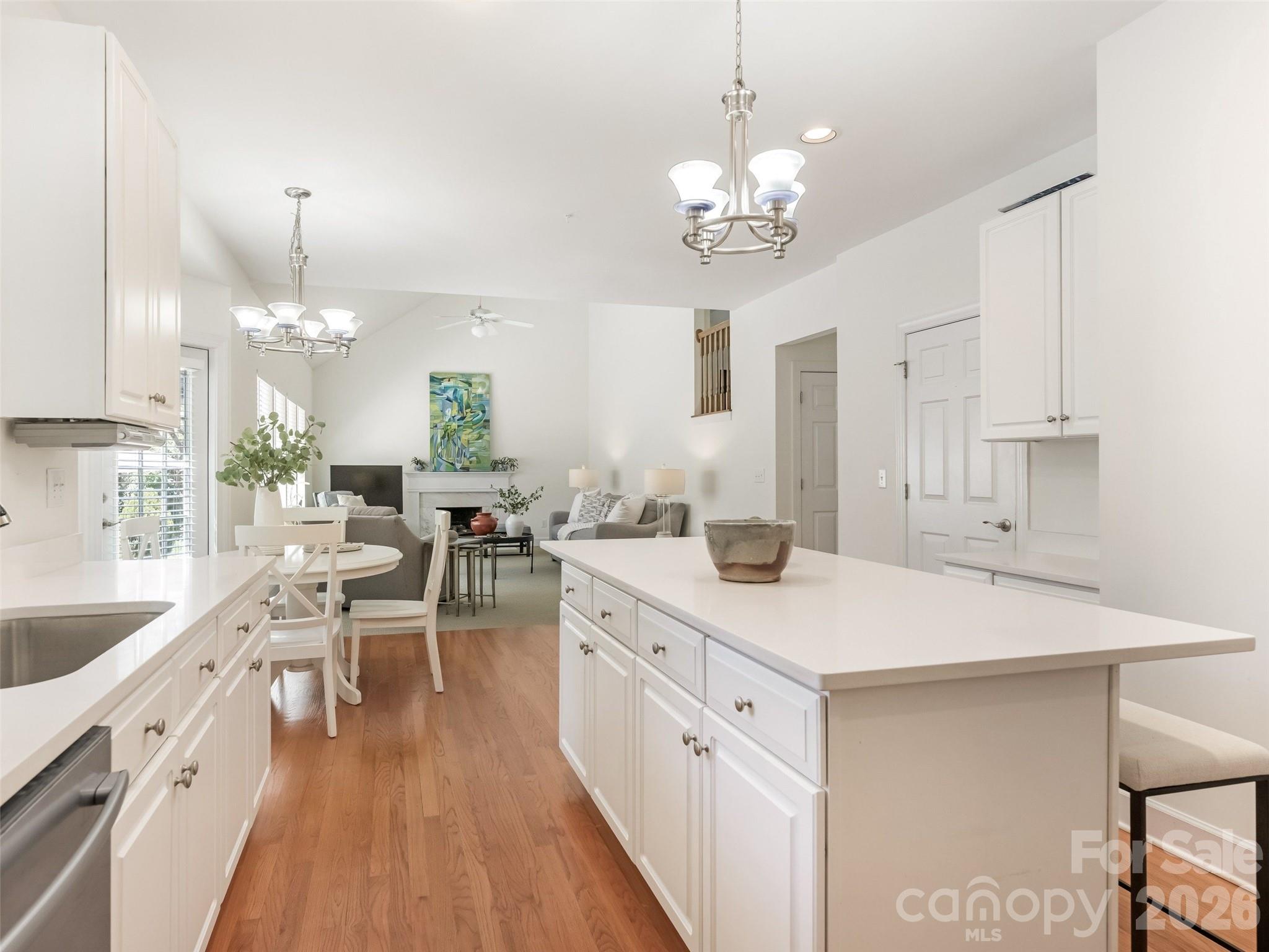 6534 Summertree Lane Charlotte NC 28270