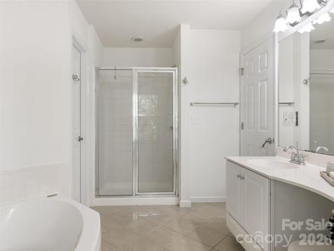6534 Summertree Lane Charlotte NC 28270
