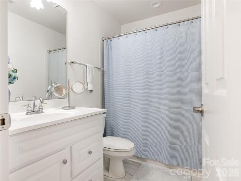 6534 Summertree Lane Charlotte NC 28270