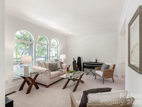6534 Summertree Lane Charlotte NC 28270