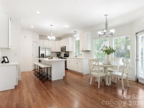 6534 Summertree Lane Charlotte NC 28270