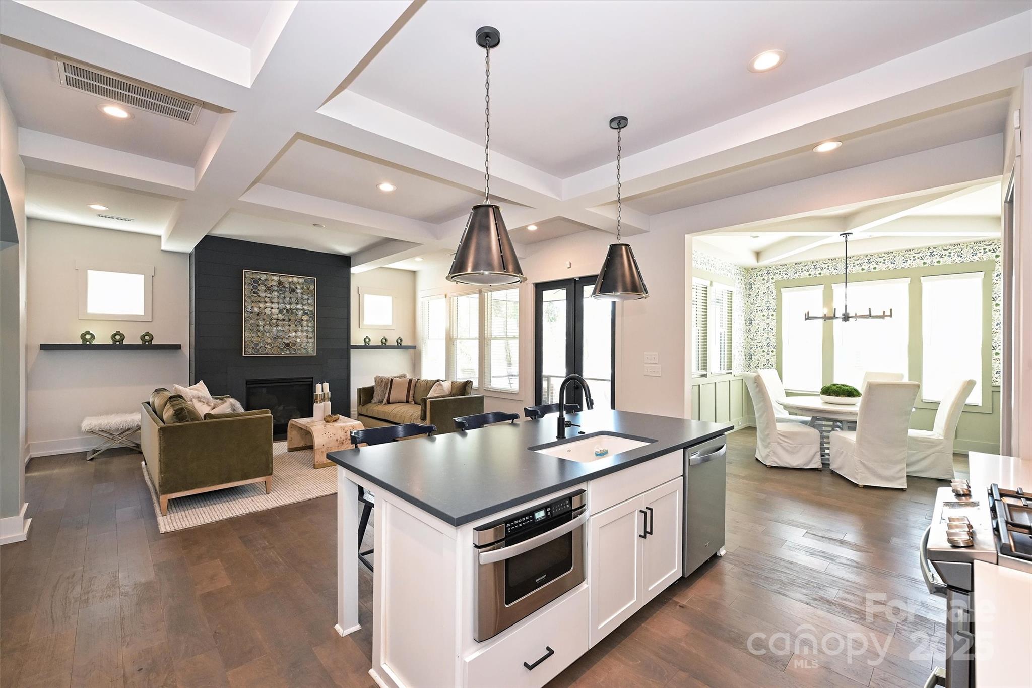 2604 Palm Avenue Charlotte NC 28205