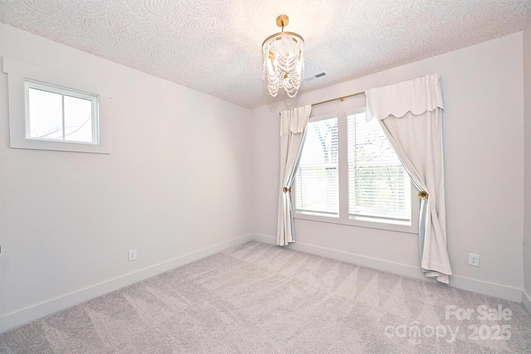 2604 Palm Avenue Charlotte NC 28205