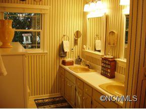 44 Lovers Loop Road Asheville NC 28803