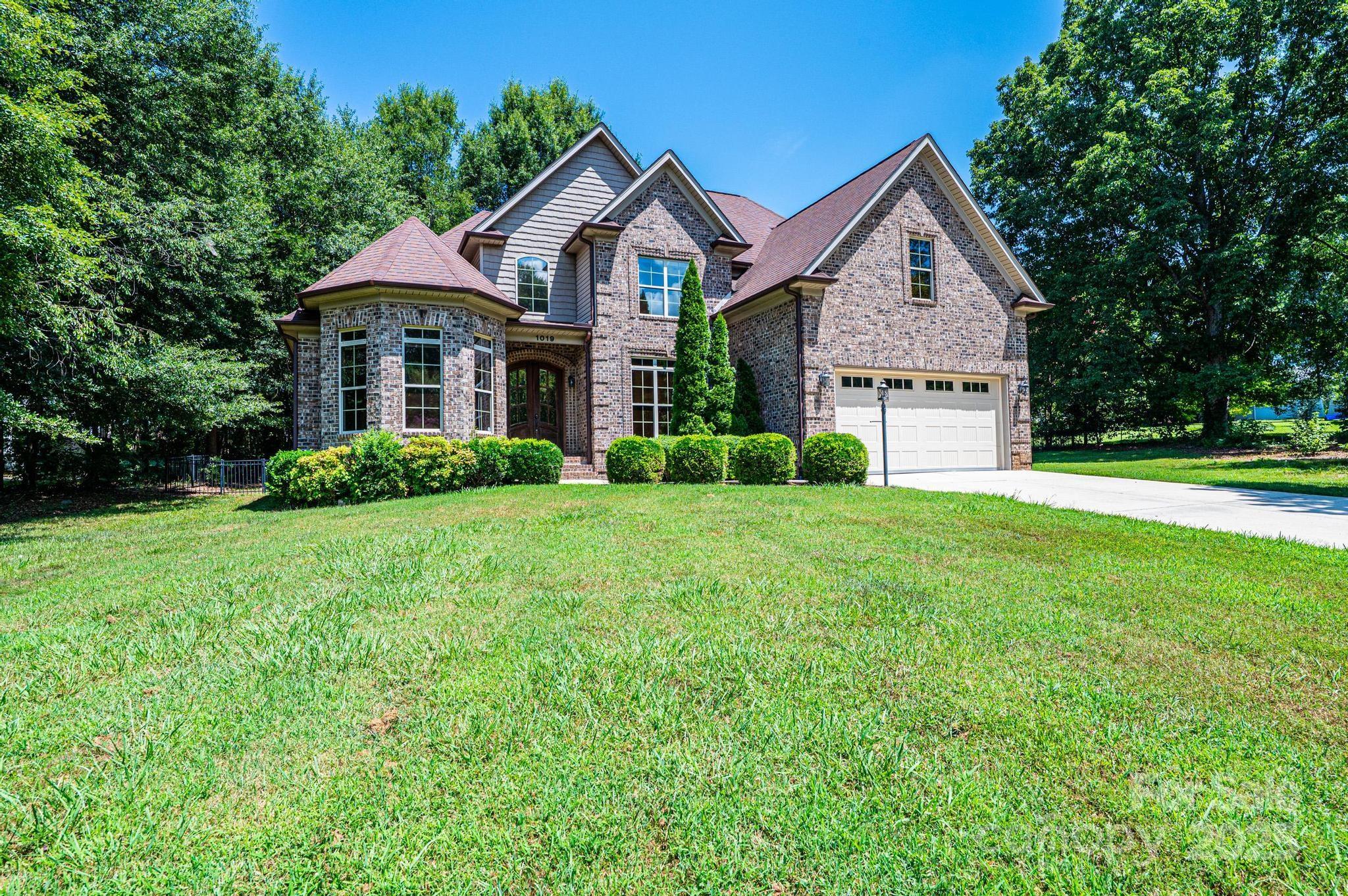 1019 30th Avenue Lane NE Hickory NC 28601