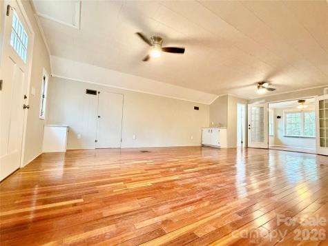 6530 Curlee Road Conover NC 28613