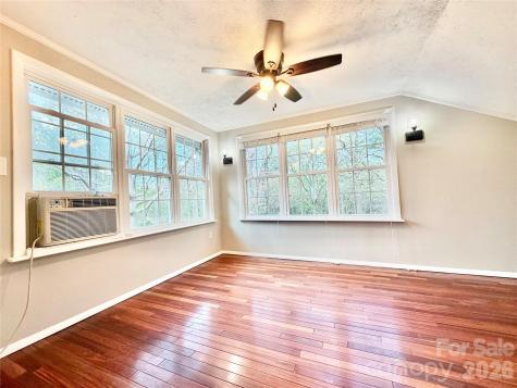 6530 Curlee Road Conover NC 28613