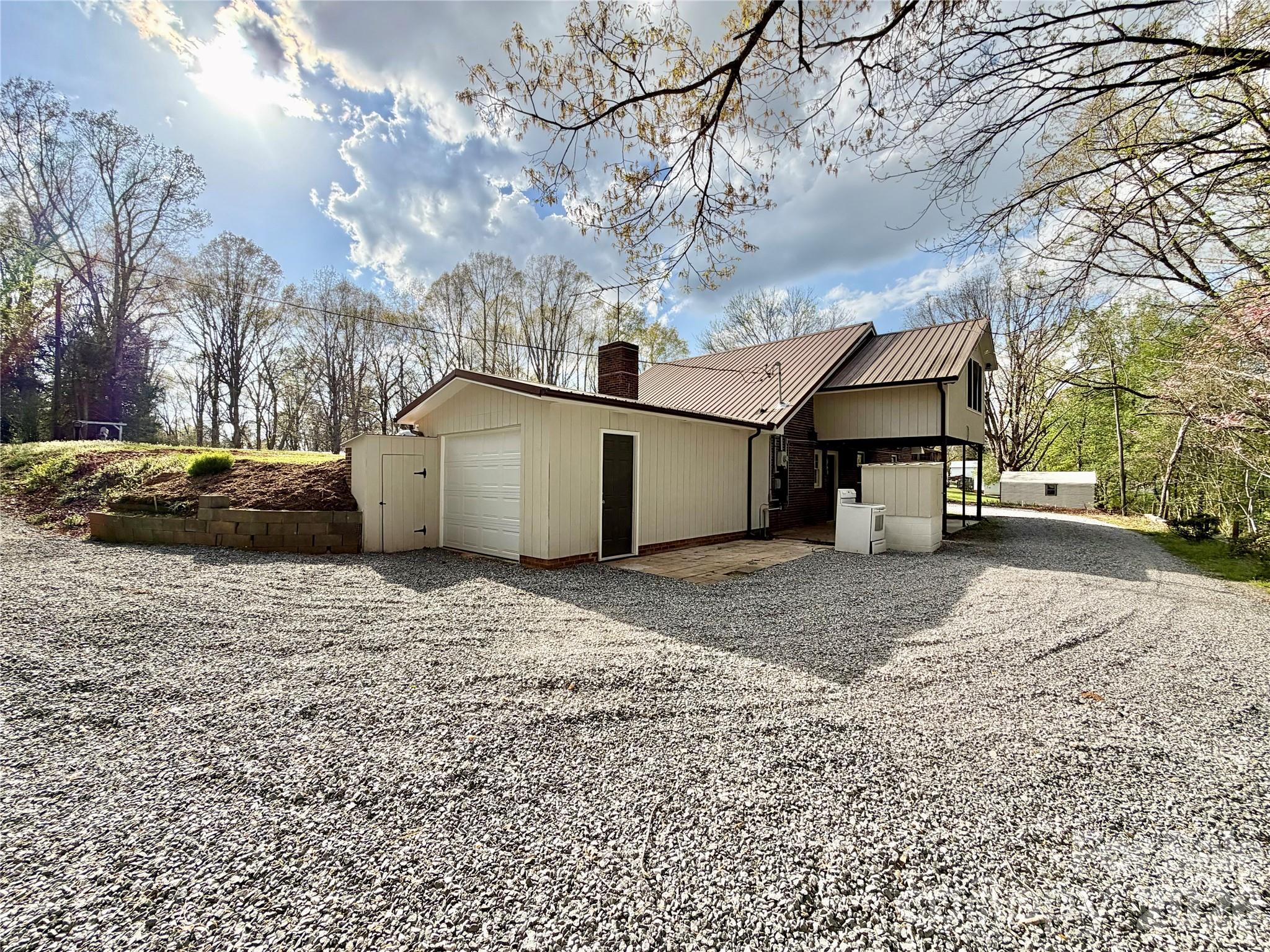 6530 Curlee Road Conover NC 28613