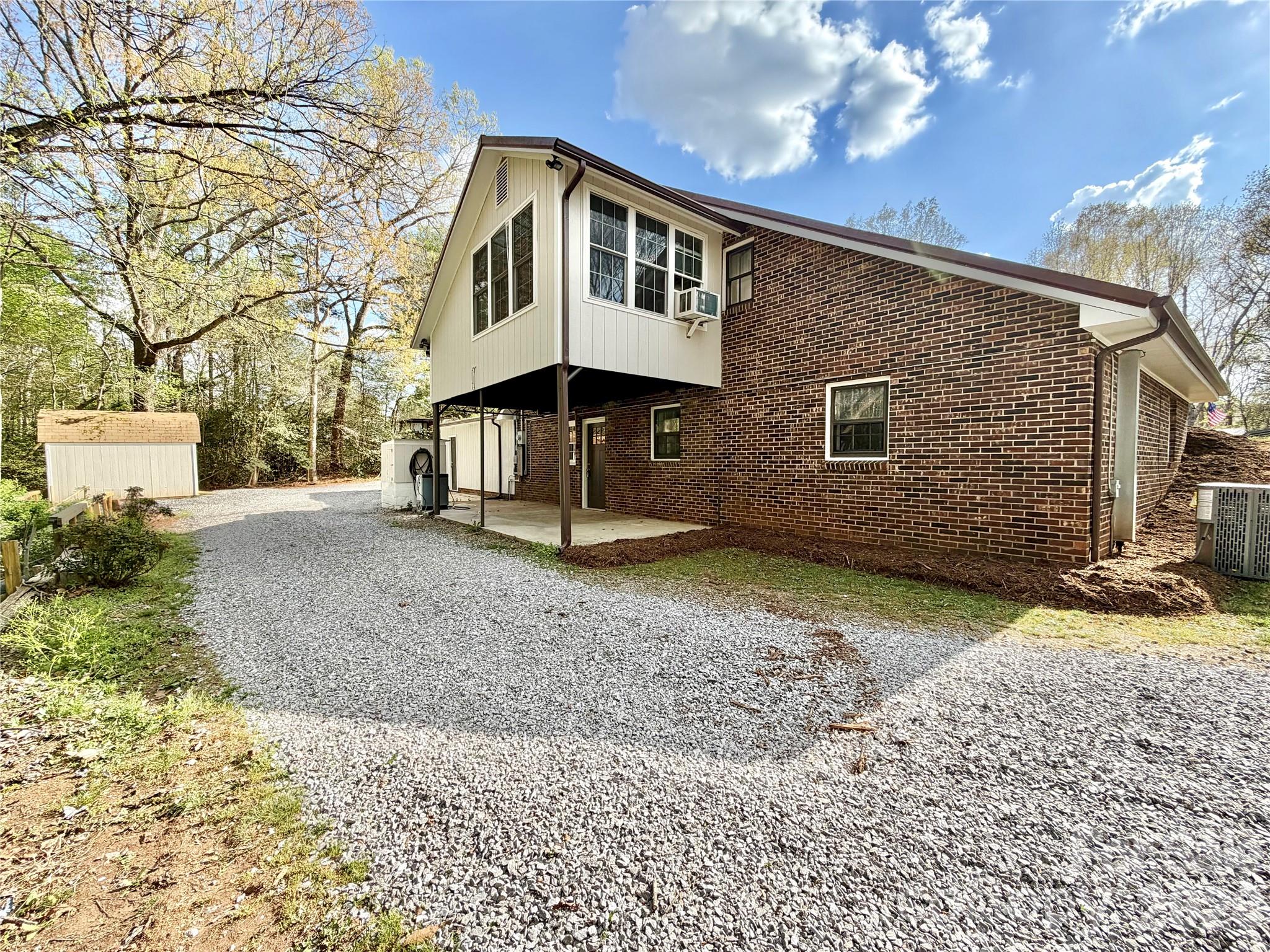 6530 Curlee Road Conover NC 28613