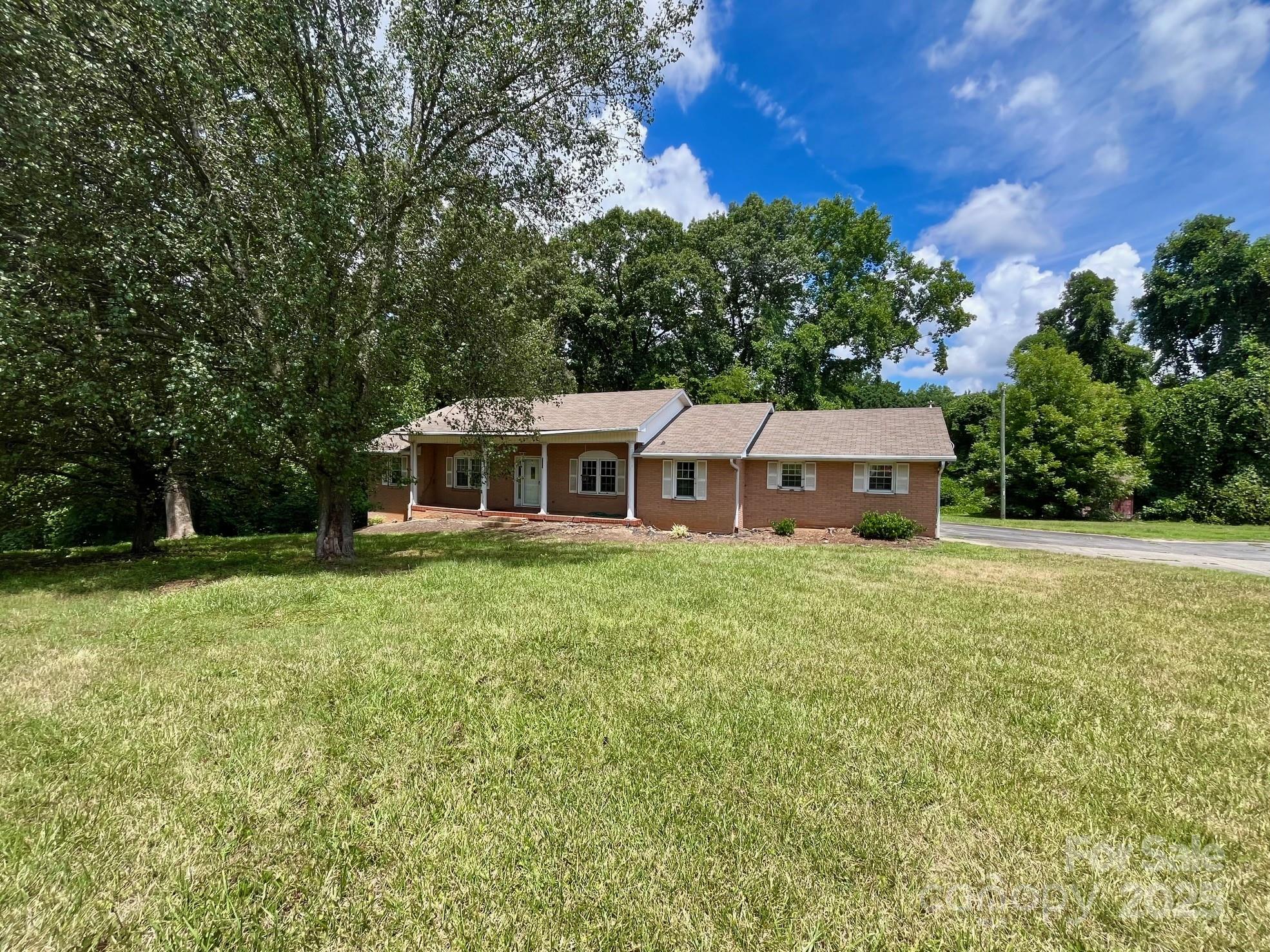 2310 Montford Avenue NW Concord NC 28027