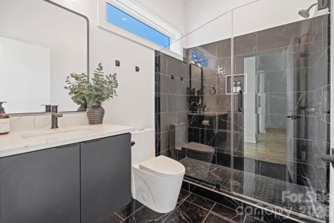3008 Holt Street Charlotte NC 28205