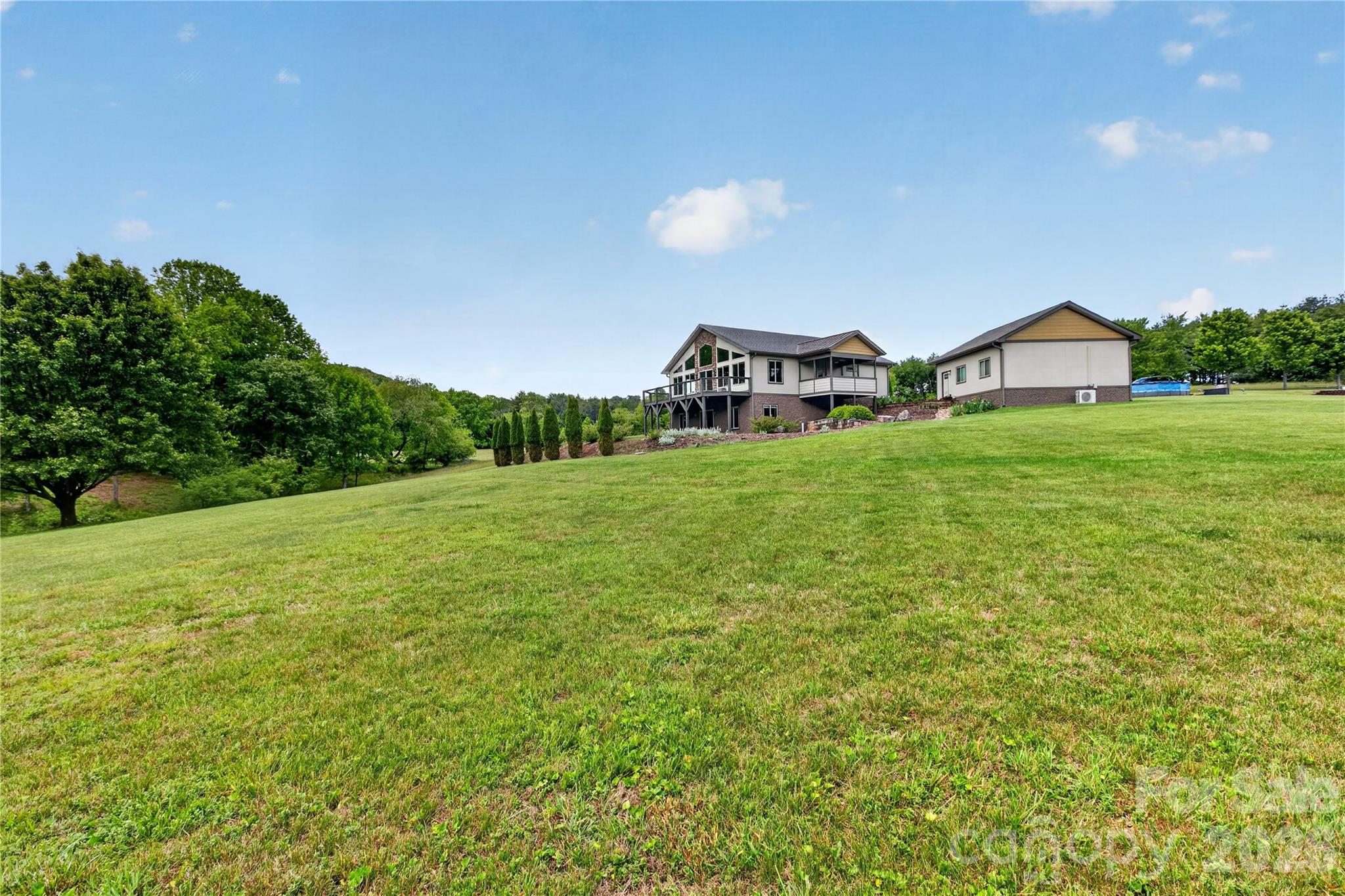 141 Round Top Circle Mills River NC 28759