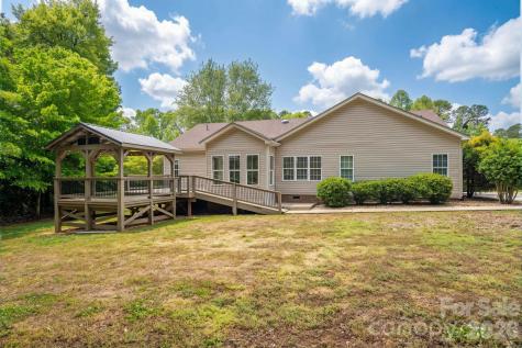 1919 Ashmere Drive Iron Station NC 28080