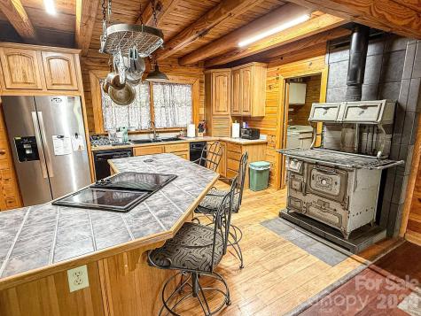 198 Ball Hill Place Marshall NC 28753