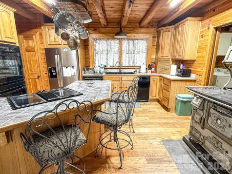 198 Ball Hill Place Marshall NC 28753