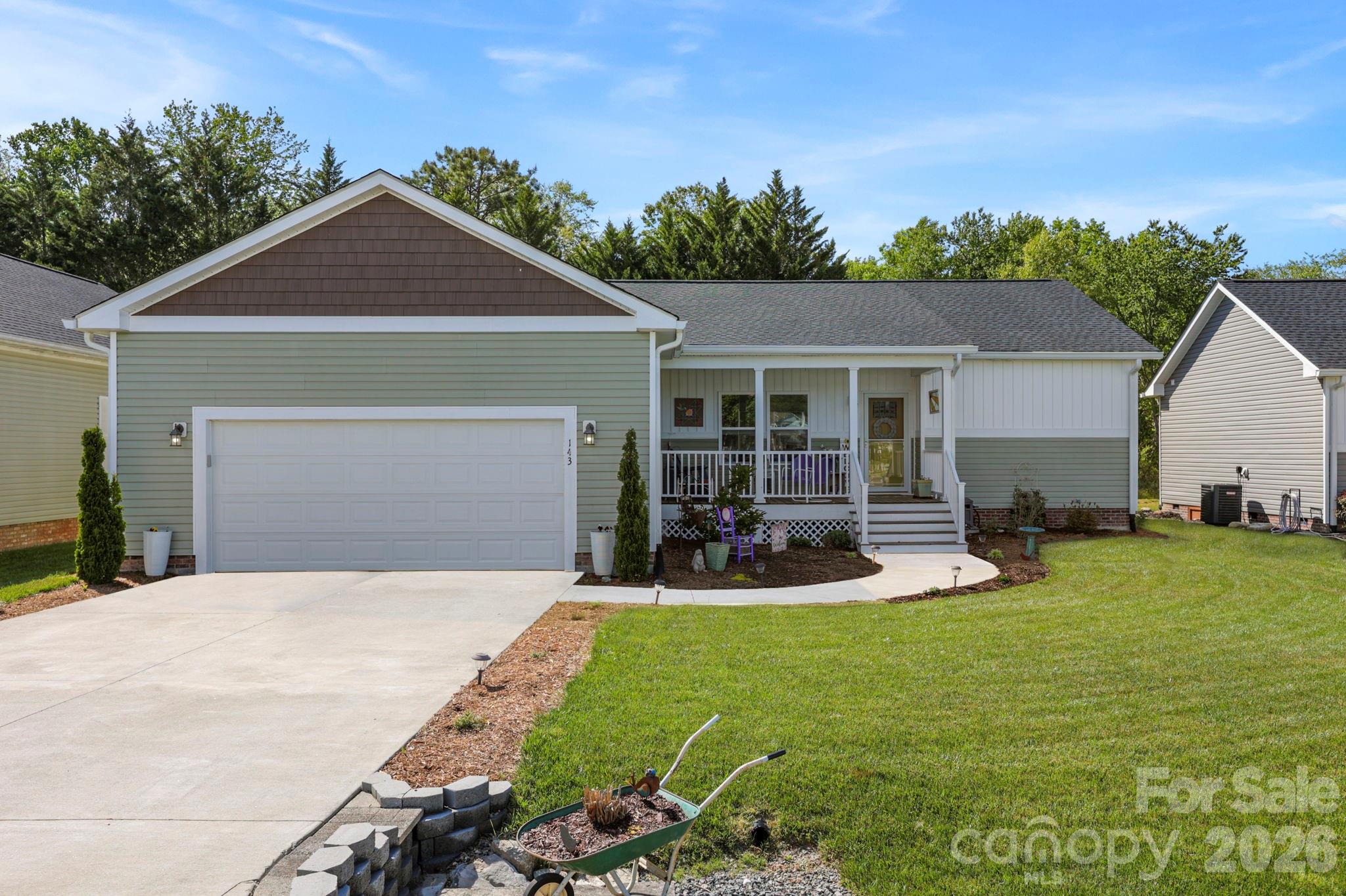 143 Beechnut Drive Hendersonville NC 28739