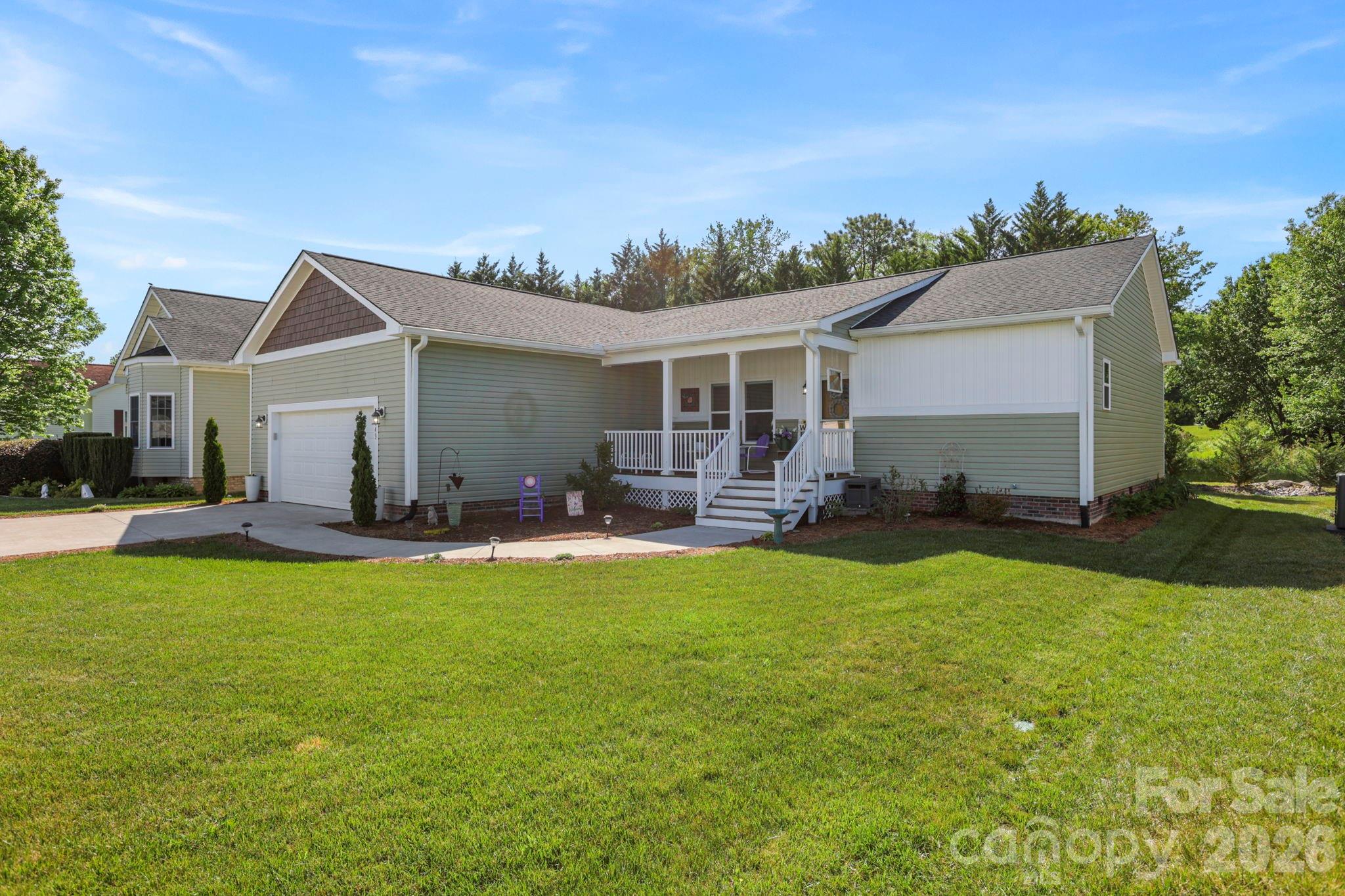 143 Beechnut Drive Hendersonville NC 28739