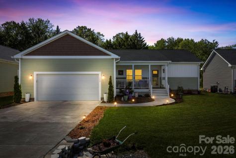 143 Beechnut Drive Hendersonville NC 28739