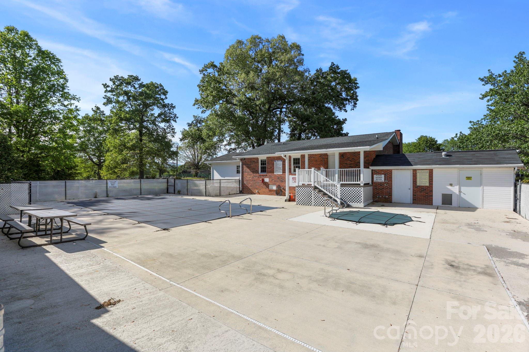 143 Beechnut Drive Hendersonville NC 28739