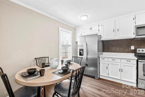 430 Arlington Circle NW Lenoir NC 28645