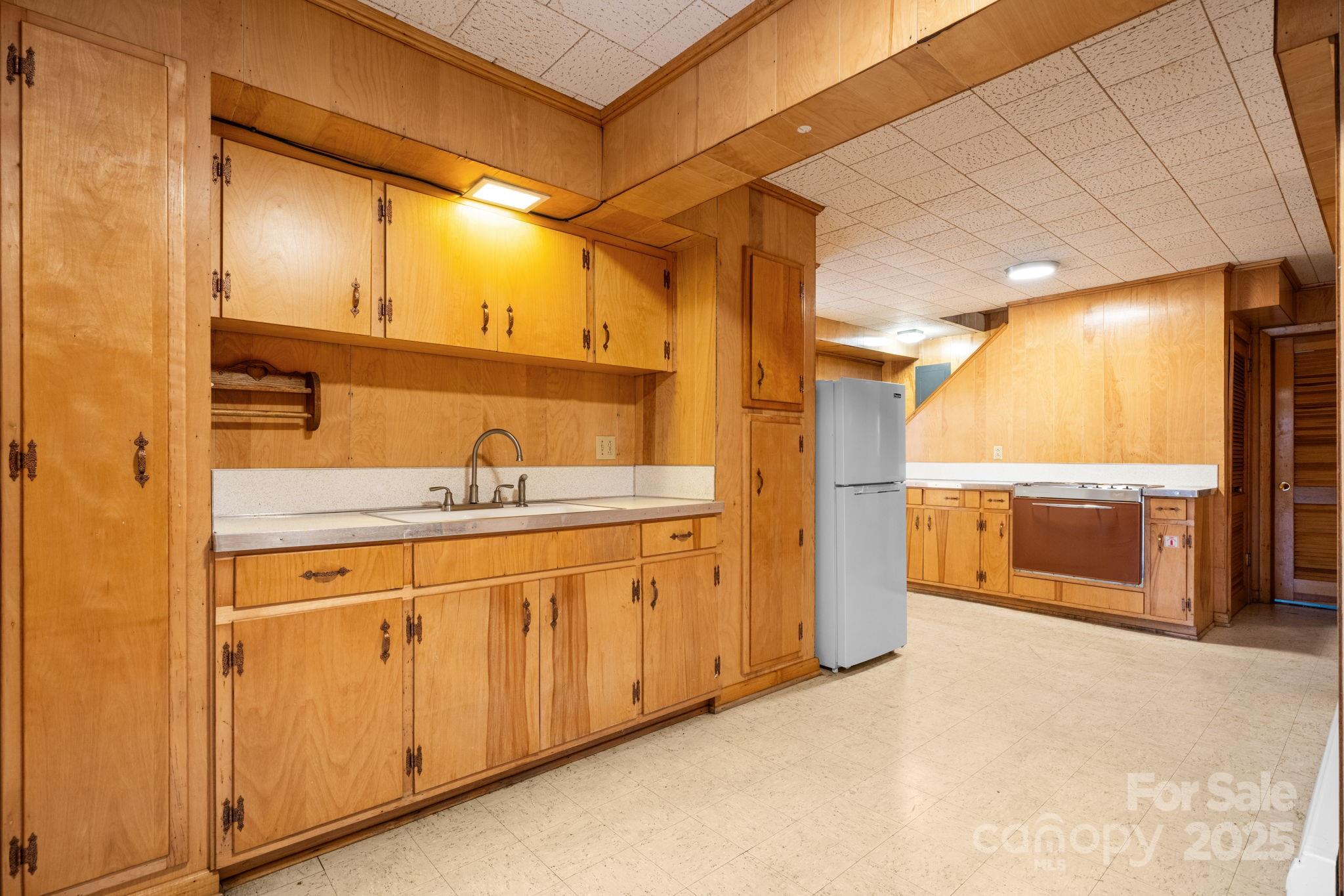 313 17th Street NW Hickory NC 28601