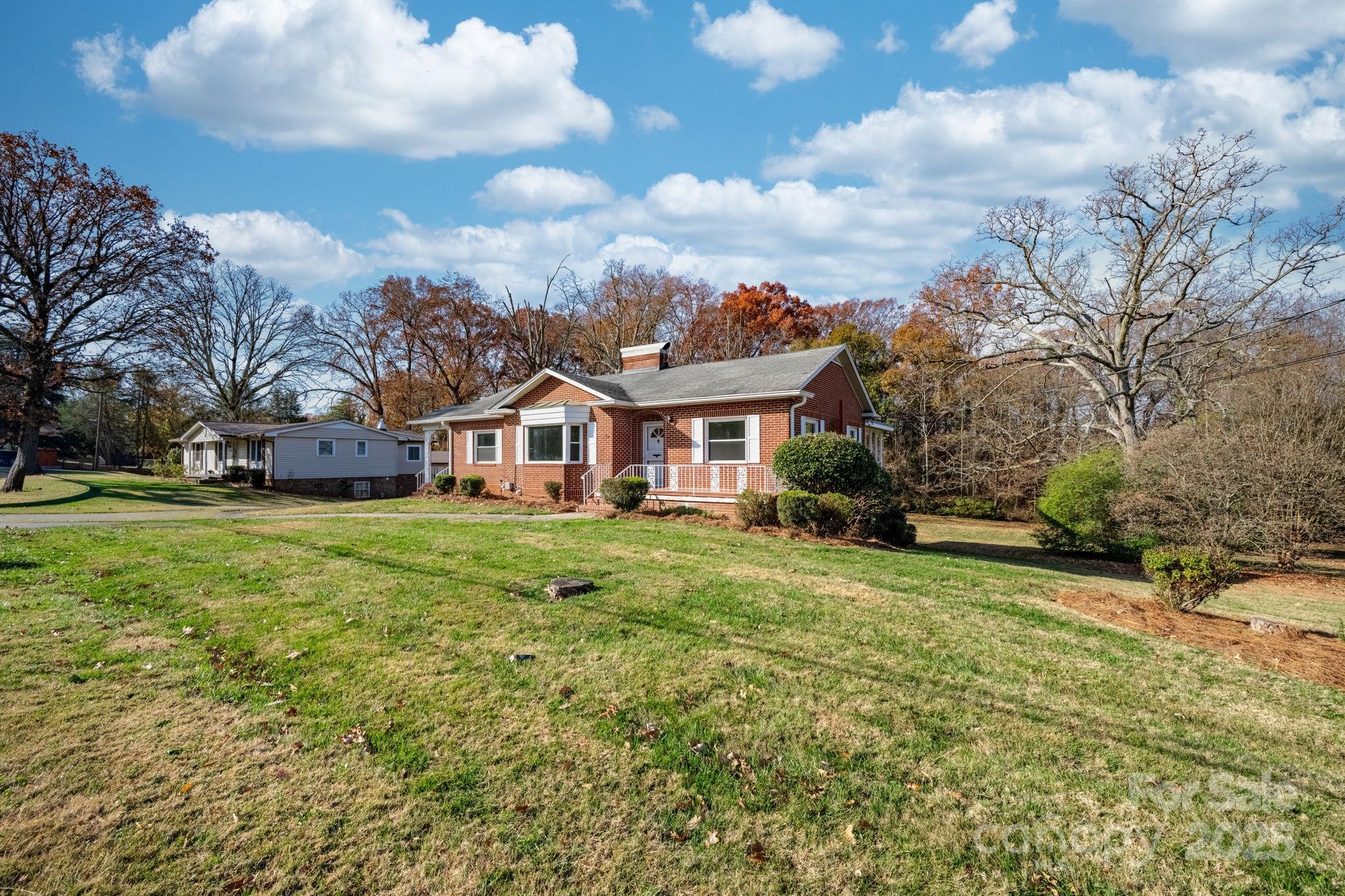 313 17th Street NW Hickory NC 28601
