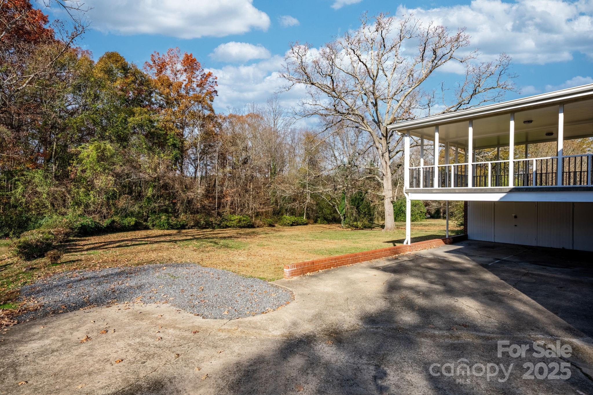 313 17th Street NW Hickory NC 28601