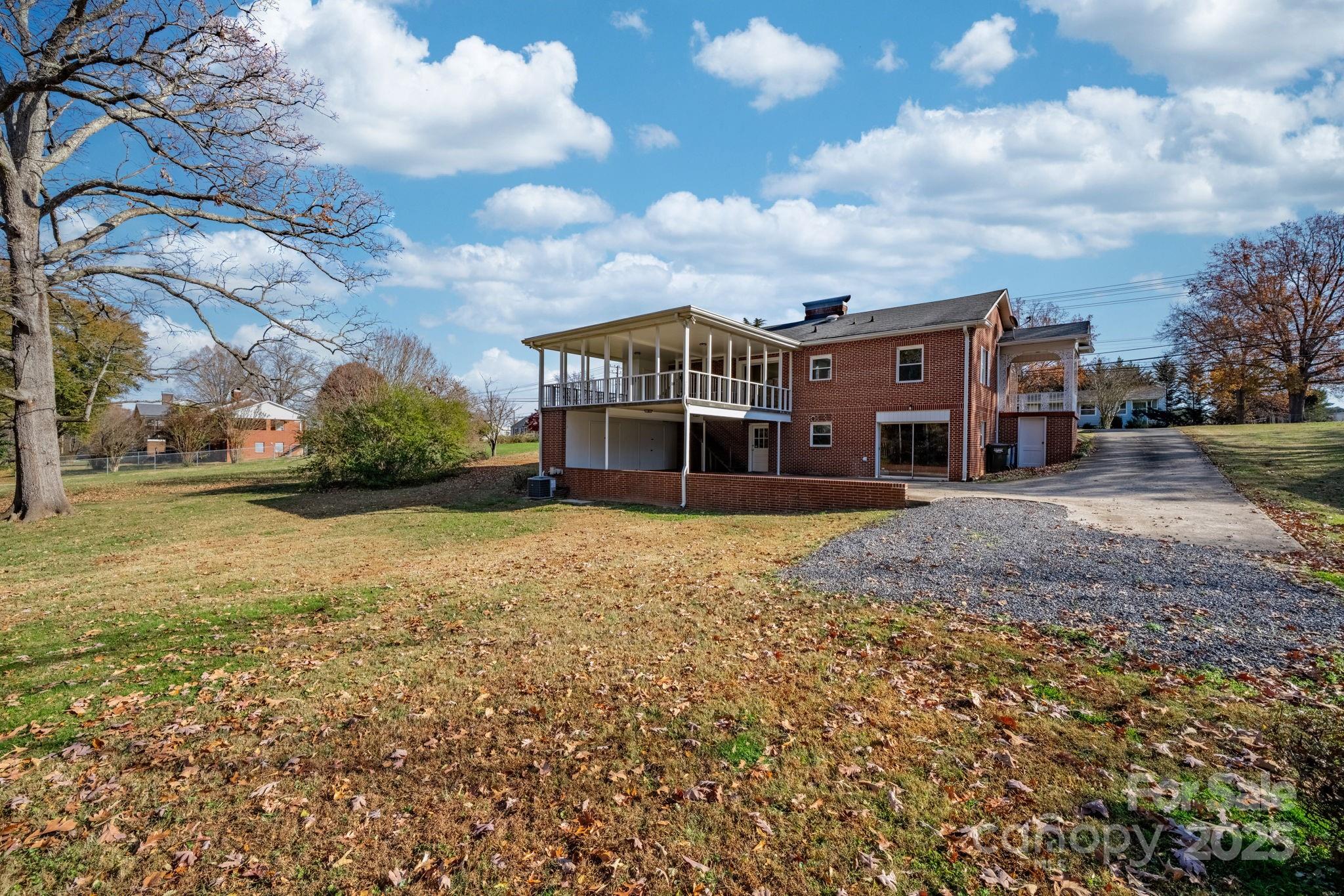 313 17th Street NW Hickory NC 28601