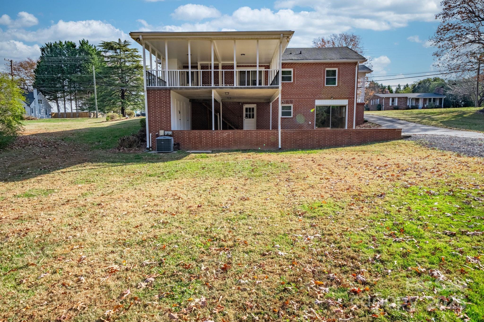 313 17th Street NW Hickory NC 28601