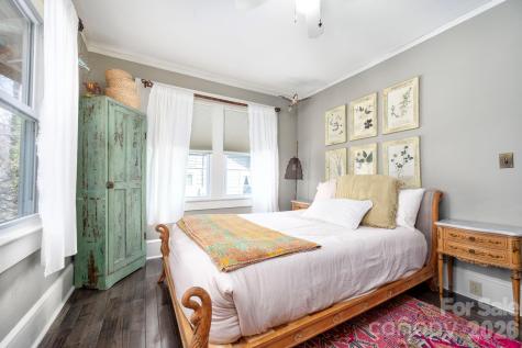 21 Craig Circle Asheville NC 28805
