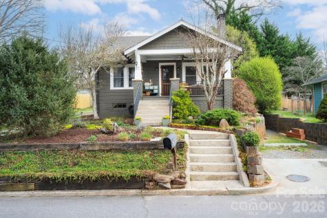 21 Craig Circle Asheville NC 28805